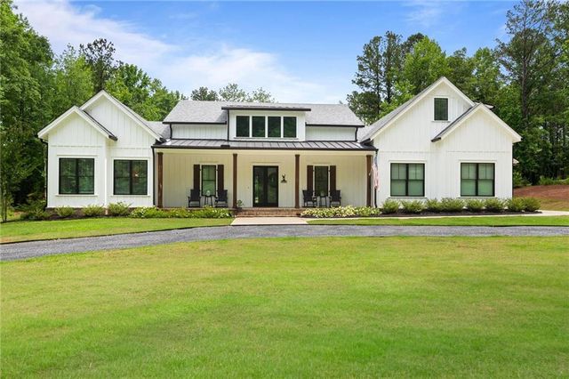 1230 Blalock Lakes Drive, Newnan, GA 30263