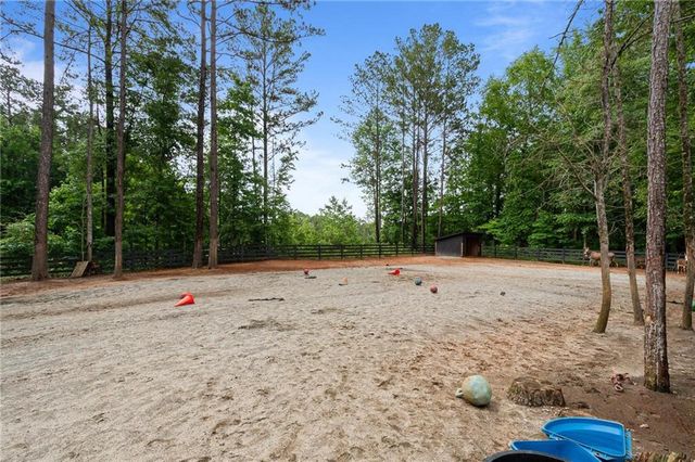 1230 Blalock Lakes Drive, Newnan, GA 30263