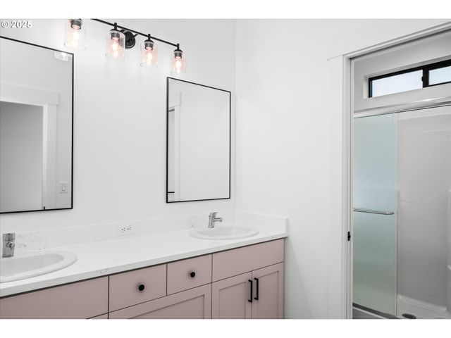 88139 JAMESON Way, Veneta, OR 97487