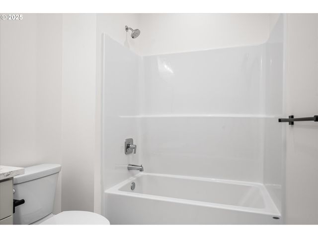 88139 JAMESON Way, Veneta, OR 97487