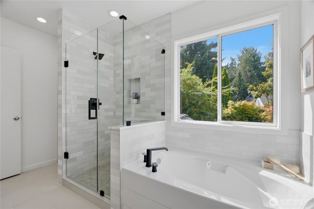 11229 NE 106th Place, Kirkland, WA 98033