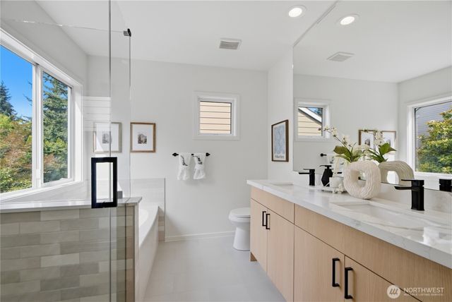 11229 NE 106th Place, Kirkland, WA 98033