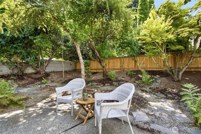 11229 NE 106th Place, Kirkland, WA 98033
