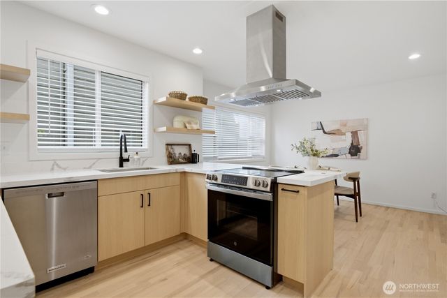11229 NE 106th Place, Kirkland, WA 98033