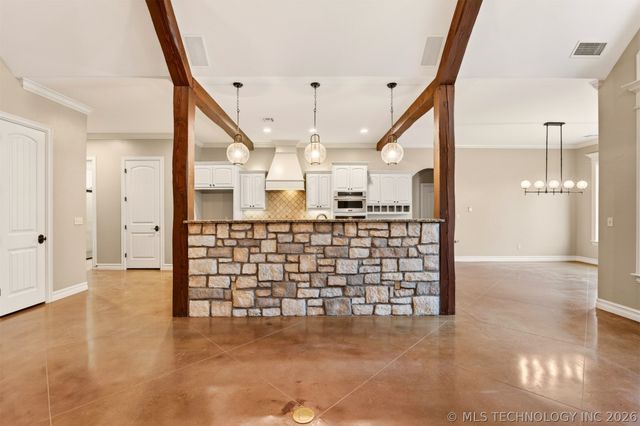 891 E 181st Street, Mounds, OK 74047