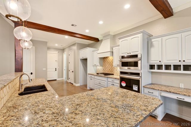 891 E 181st Street, Mounds, OK 74047