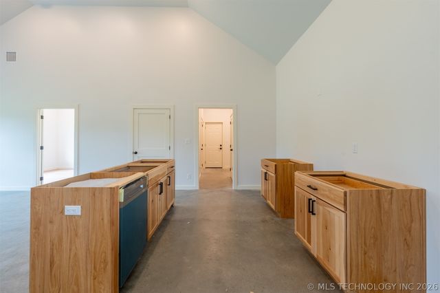891 E 181st Street, Mounds, OK 74047