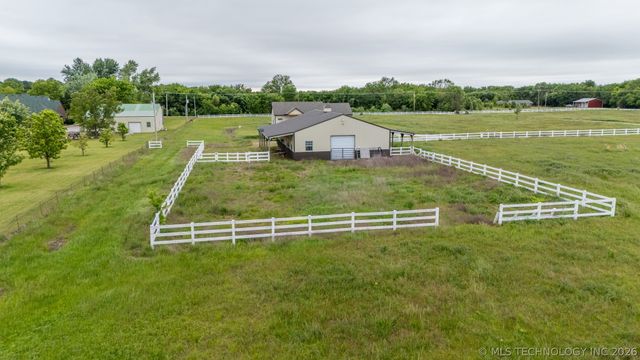 891 E 181st Street, Mounds, OK 74047