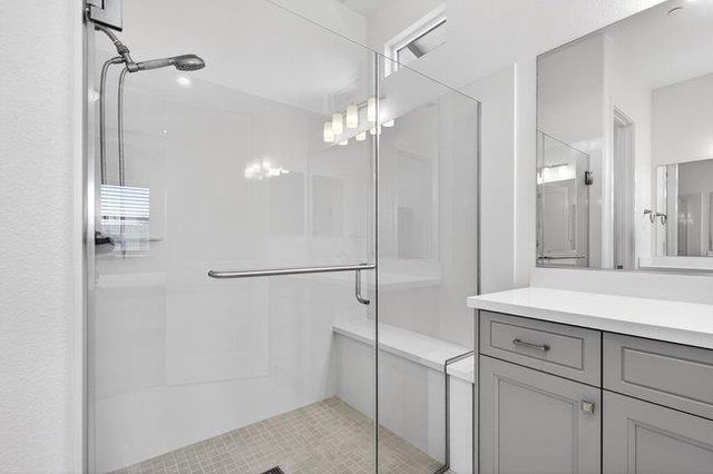 2080 White Oak Drive, Hollister, CA 95023