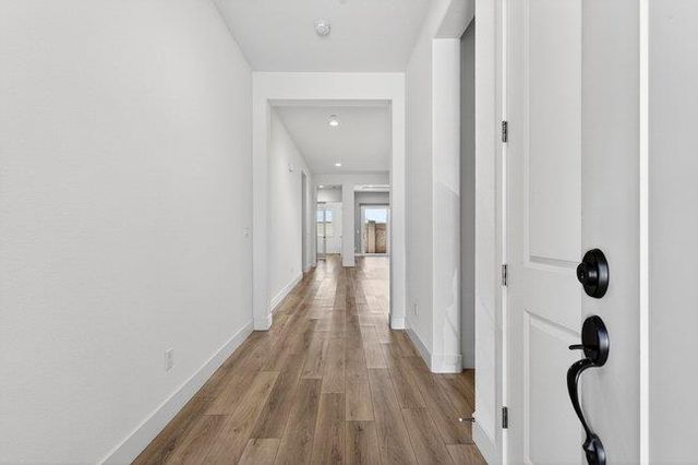 2080 White Oak Drive, Hollister, CA 95023