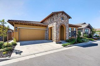 2080 White Oak Drive, Hollister, CA 95023
