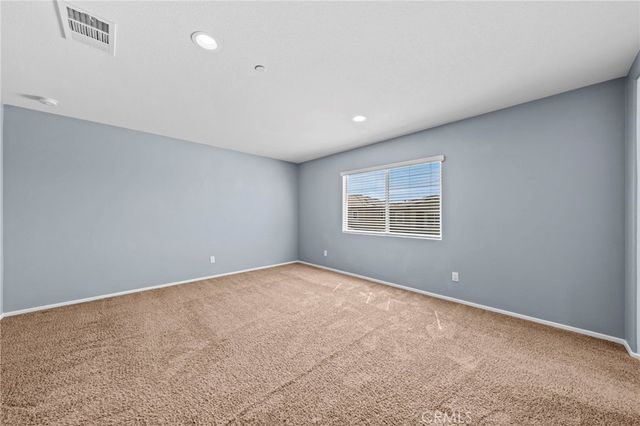 24282 Hazelnut Ave, Murrieta, CA 92562
