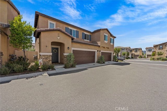 24282 Hazelnut Ave, Murrieta, CA 92562
