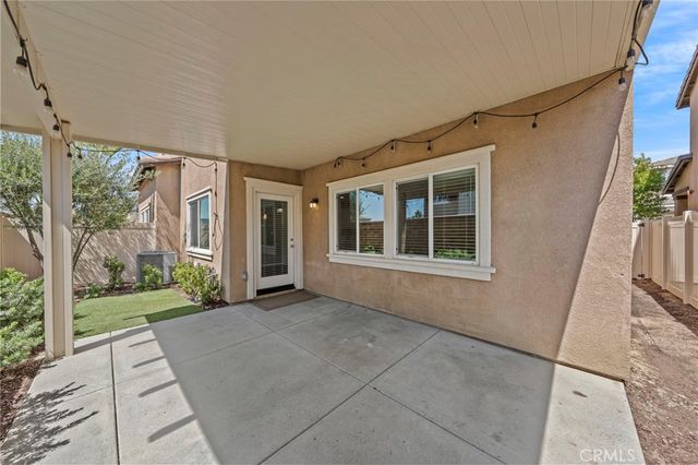 24282 Hazelnut Ave, Murrieta, CA 92562