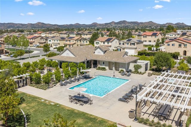 24282 Hazelnut Ave, Murrieta, CA 92562