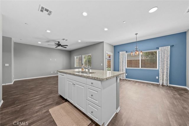 24282 Hazelnut Ave, Murrieta, CA 92562