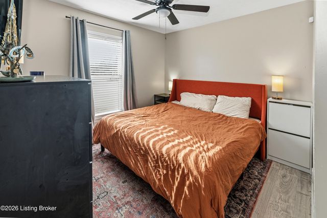 11603 Chasewood Ct, Louisville, KY 40229