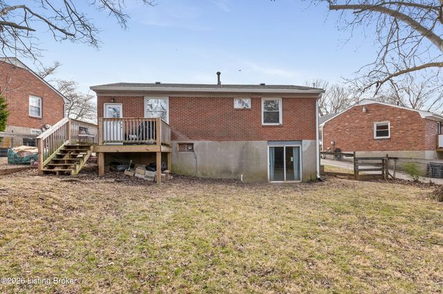 11603 Chasewood Ct, Louisville, KY 40229