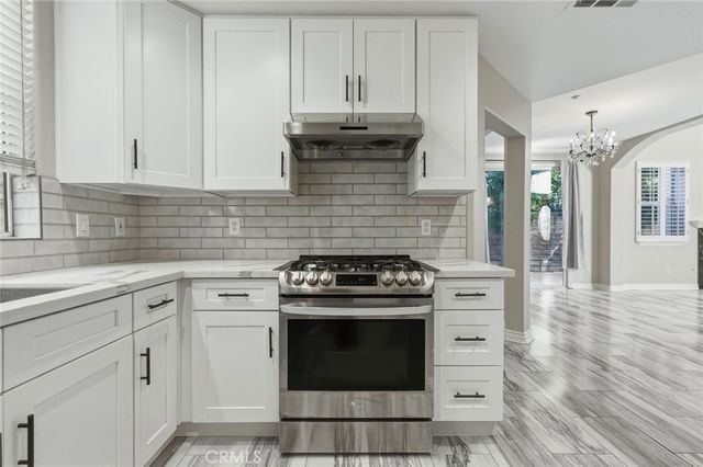 818 S 2nd Avenue B, Arcadia, CA 91006