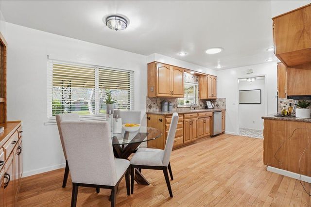 4812 Alexon Way, Carmichael, CA 95608