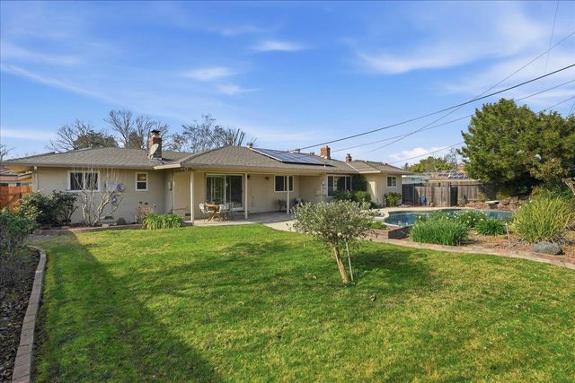 4812 Alexon Way, Carmichael, CA 95608