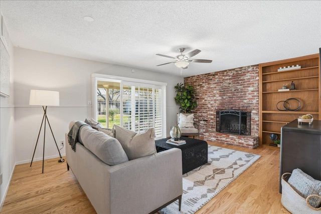 4812 Alexon Way, Carmichael, CA 95608