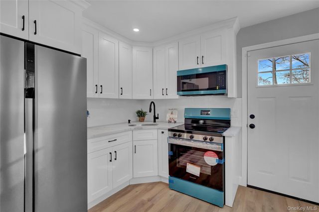 30 Davidson Street, Wyandanch, NY 11798