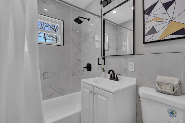 30 Davidson Street, Wyandanch, NY 11798