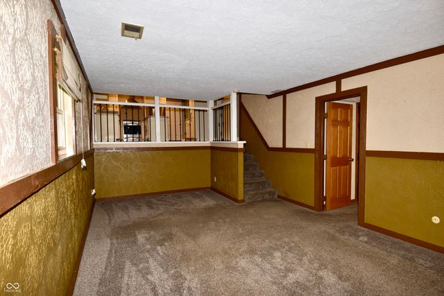 705 Woodcreek Court, Greenwood, IN 46142