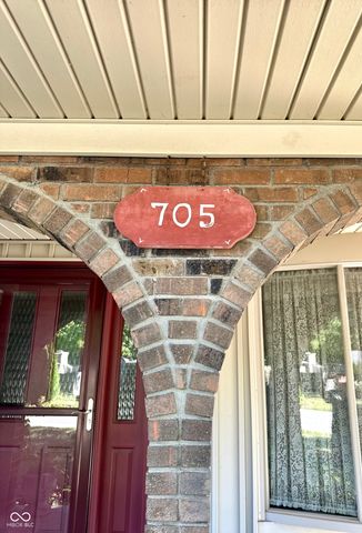 705 Woodcreek Court, Greenwood, IN 46142