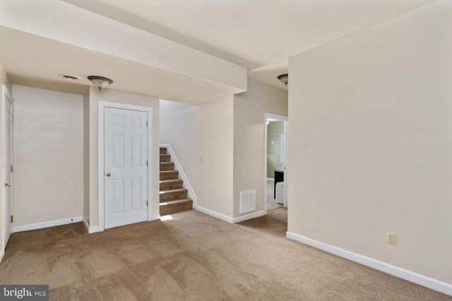 288 CROPP RD, Fredericksburg, VA 22406