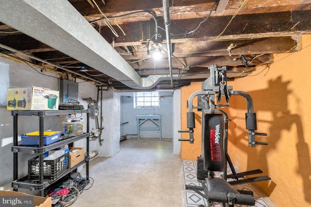 3632 MIDVALE, Philadelphia, PA 19129