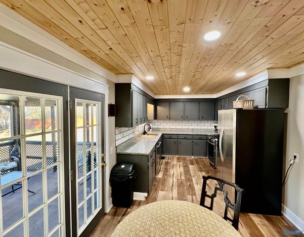 3700 Browns Valley Road, Guntersville, AL 35976