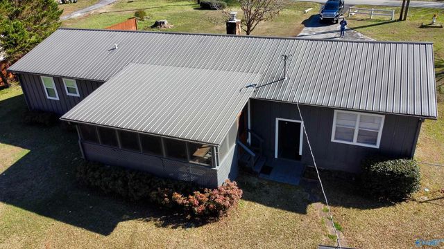 3700 Browns Valley Road, Guntersville, AL 35976