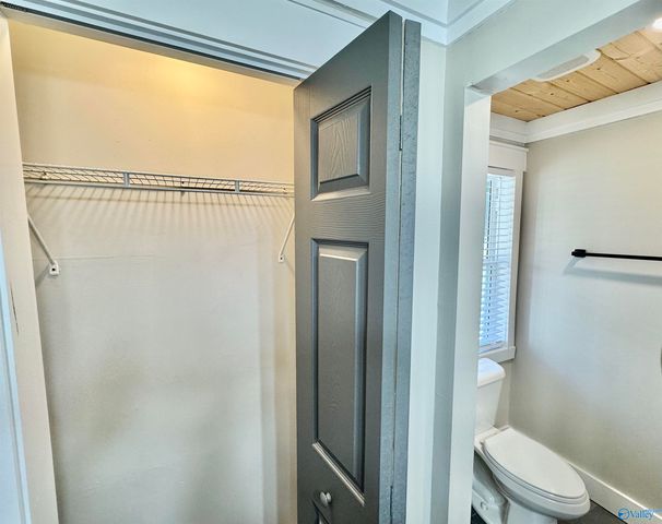 3700 Browns Valley Road, Guntersville, AL 35976