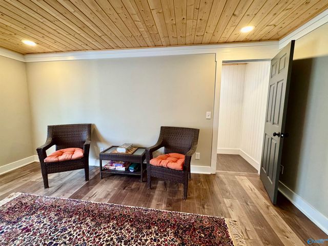 3700 Browns Valley Road, Guntersville, AL 35976