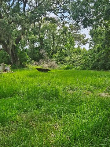 19280 Highway 35, Sweeny, TX 77480