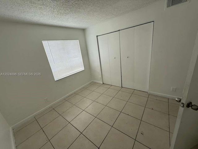 6921 Pembroke Road 6927, Pembroke Pines, FL 33023