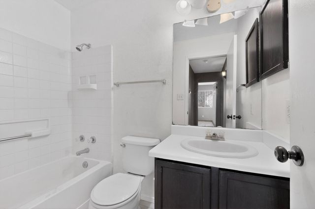 3110 Chama Meadows Drive NE, Rio Rancho, NM 87144