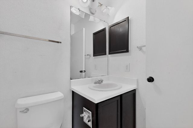 3110 Chama Meadows Drive NE, Rio Rancho, NM 87144