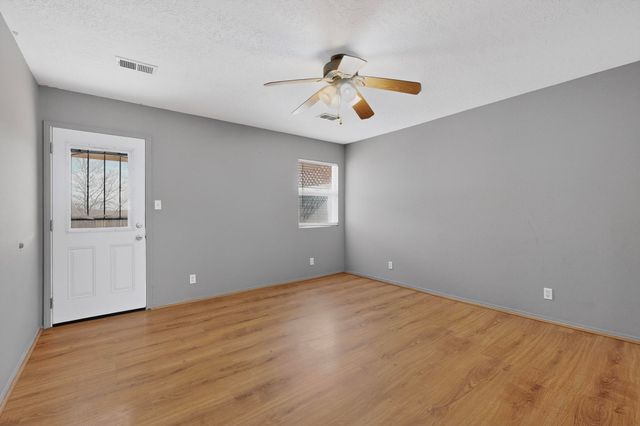 3110 Chama Meadows Drive NE, Rio Rancho, NM 87144