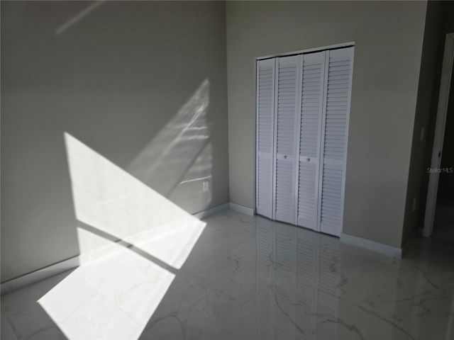 1035 KISMET PARKWAY W, Cape Coral, FL 33993