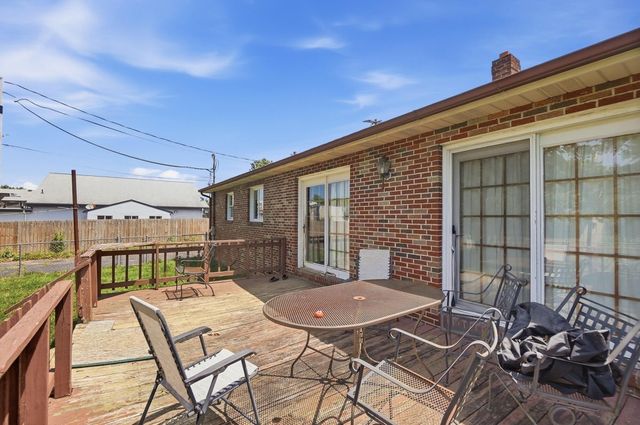 233 N Columbus Street, Sunbury, OH 43074