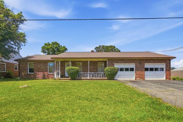 233 N Columbus Street, Sunbury, OH 43074