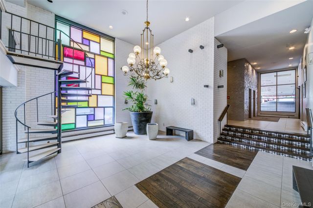 7 Lake Street 8-J, White Plains, NY 10603