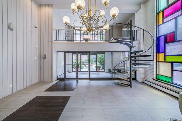 7 Lake Street 8-J, White Plains, NY 10603