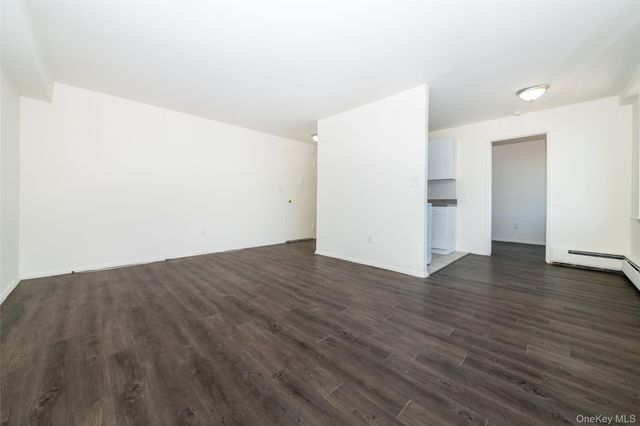 7 Lake Street 8-J, White Plains, NY 10603