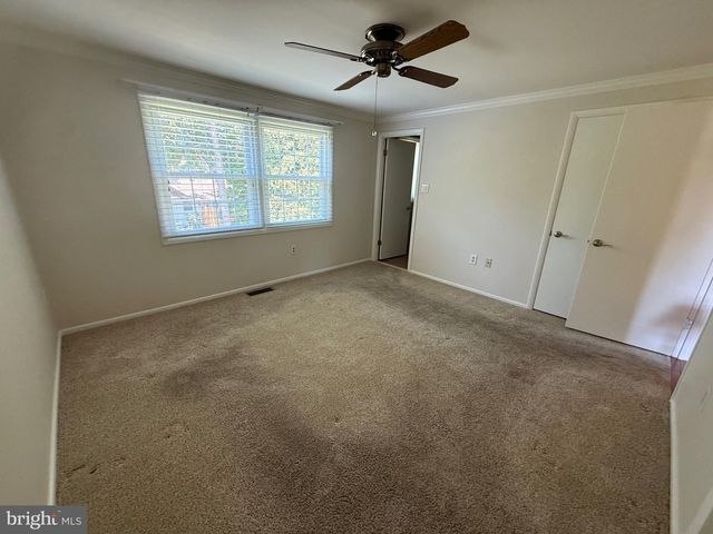 4007 BREWSTER LN, Waldorf, MD 20601