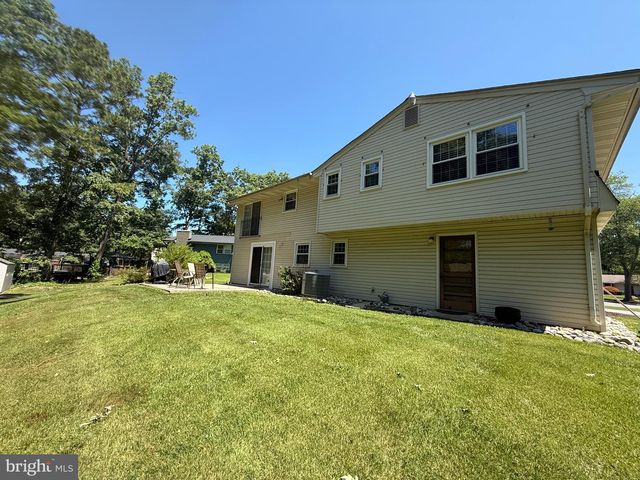 4007 BREWSTER LN, Waldorf, MD 20601