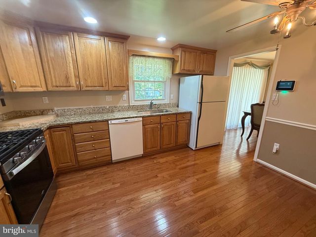 4007 BREWSTER LN, Waldorf, MD 20601